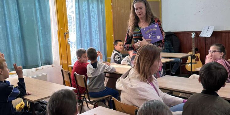 Druženje sa književnicom Aleksandrom Čvorović u osnovnoj školi